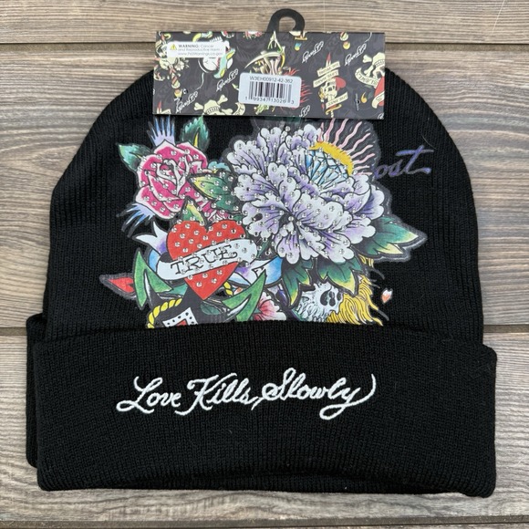 Ed Hardy 2-Pack Knit Beanie Hat Skull Roses  Stretch Black Y2K Love Kills NEW - Picture 3 of 6
